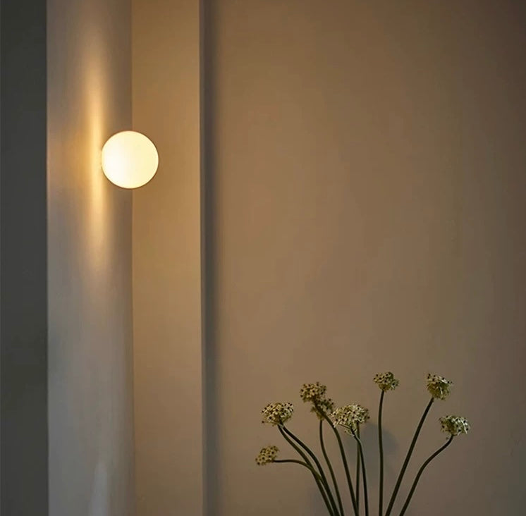 Aplique de pared esférico – Lámpara de pared moderna de vidrio – Iluminación de interior elegante