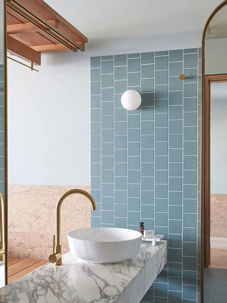 Aplique de pared esférico – Lámpara de pared moderna de vidrio – Iluminación de interior elegante