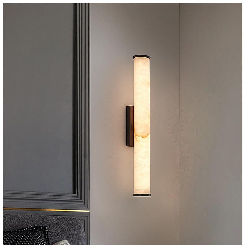 Aplique de pared moderno con efecto mármol - Iluminación de acento con detalles de cobre - Estilo minimalista