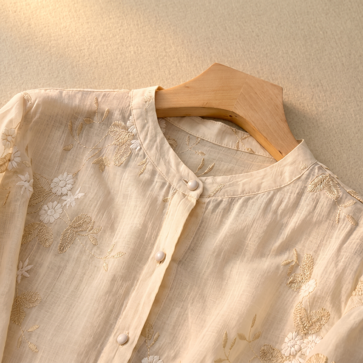 Blusa de algodón con bordado floral para mujer | Parte superior ligera de verano con corte holgado