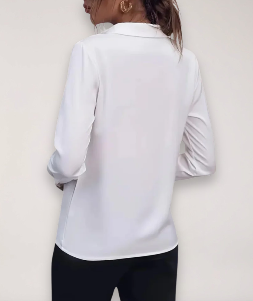 Blusa de oficina con botones