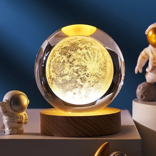 Bola de cristal con planetas en 3D