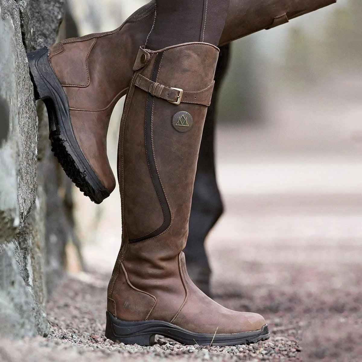 Botas altas de equitación de invierno para mujer impermeables con detalle de hebilla