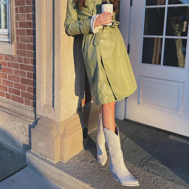 Botas camperas elegantes para mujer
