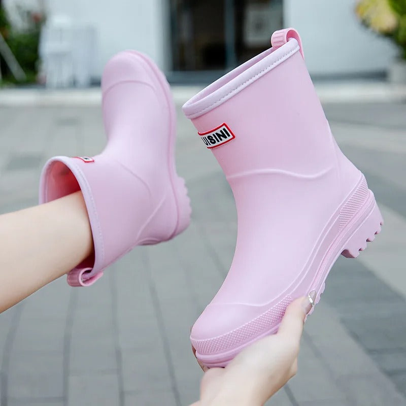 Botas de lluvia impermeables - Bota moderna de caña media