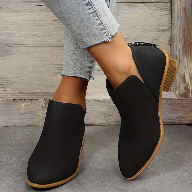Botines para mujer de tacón bajo y corte en V