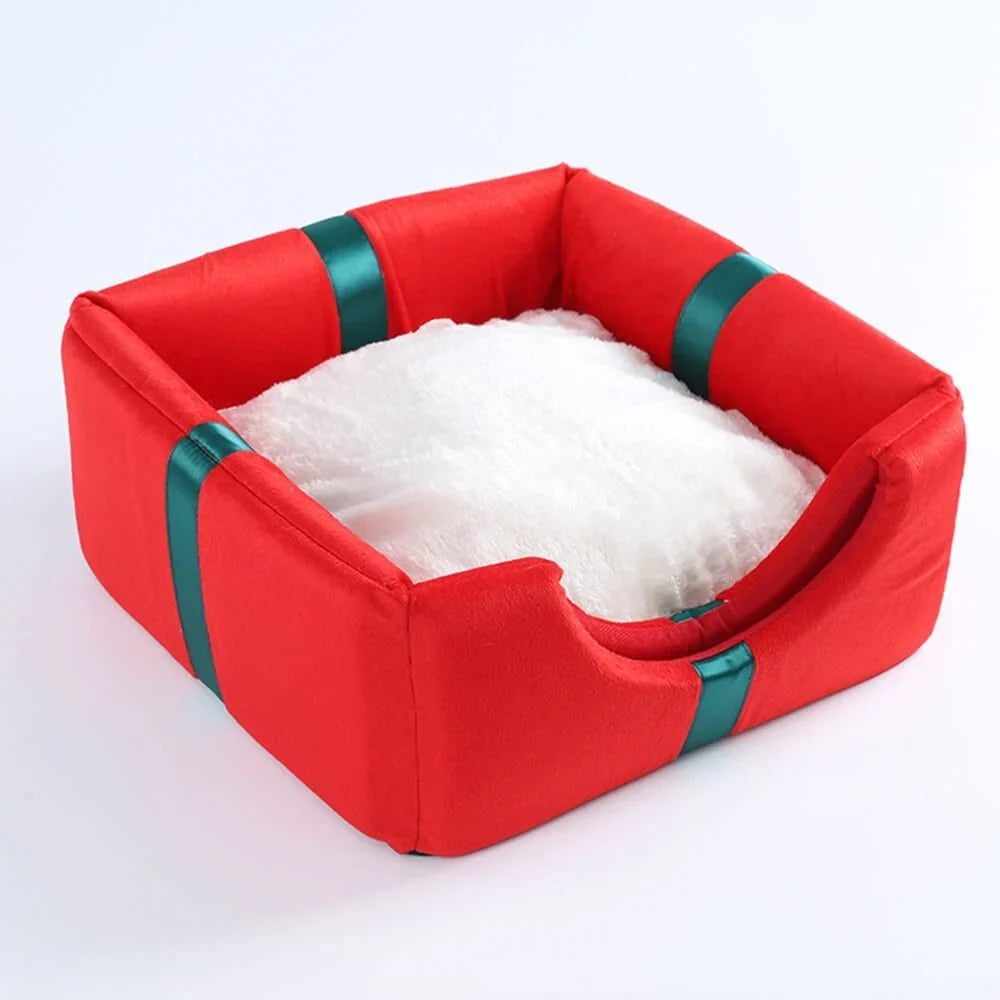 Cama cueva 2 en 1 para mascotas con diseño navideño y base antideslizante