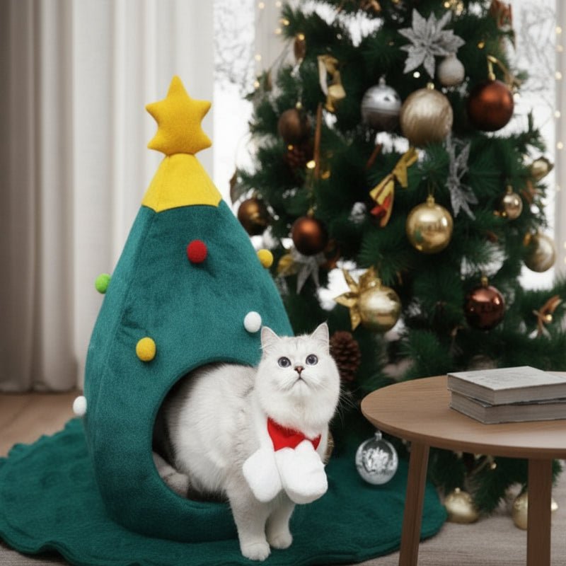 Cama para gatos con forma de árbol de Navidad — Cueva felina acolchada de felpa