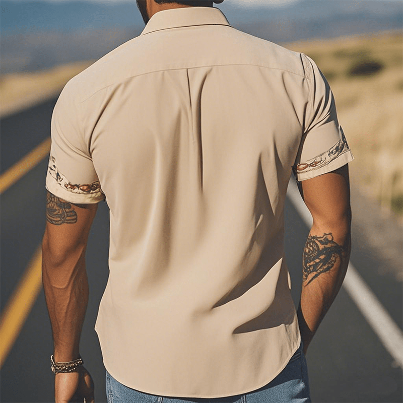 Camisa de manga corta bordada de estilo western retro