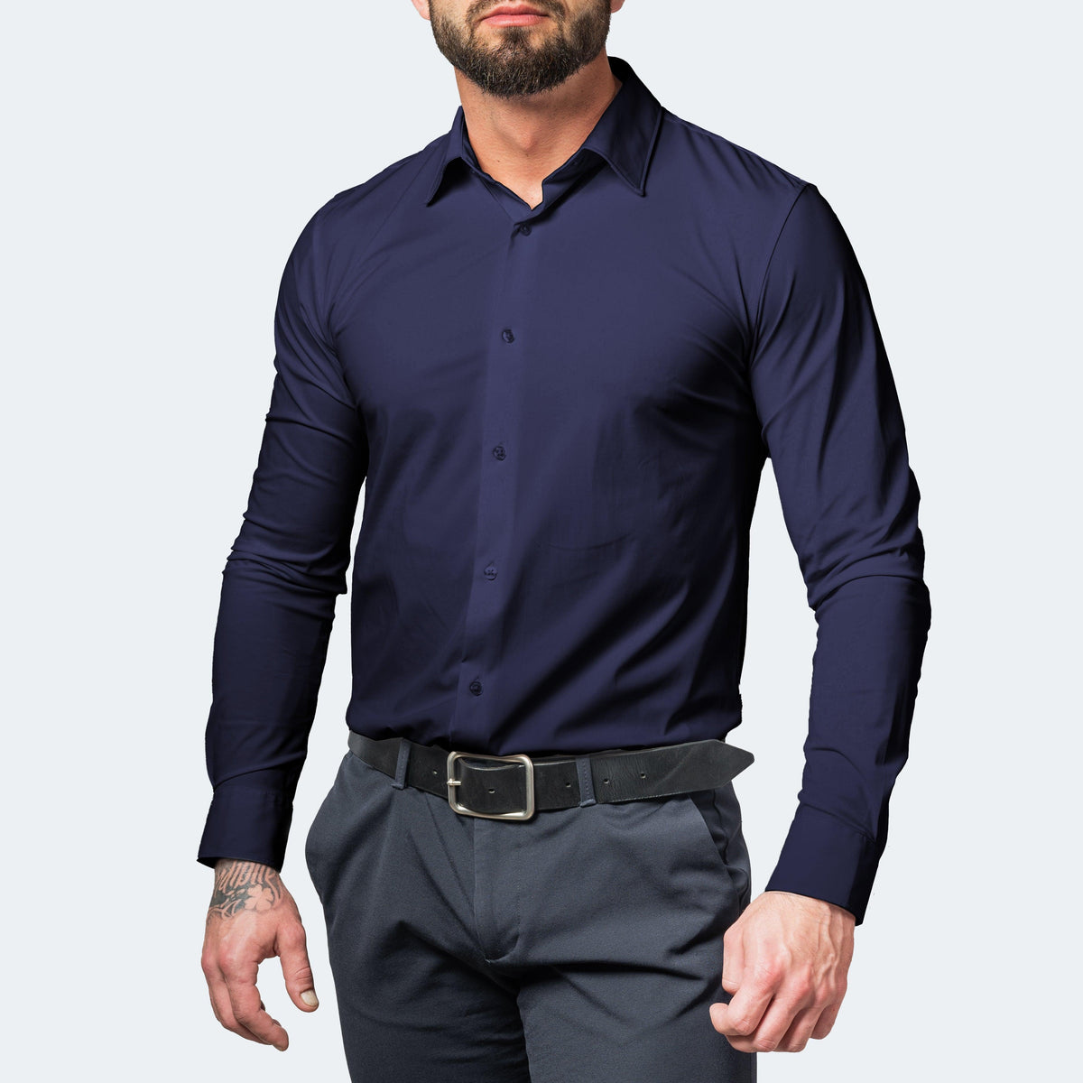 Camisa de vestir para hombre de material elástico e indeformable