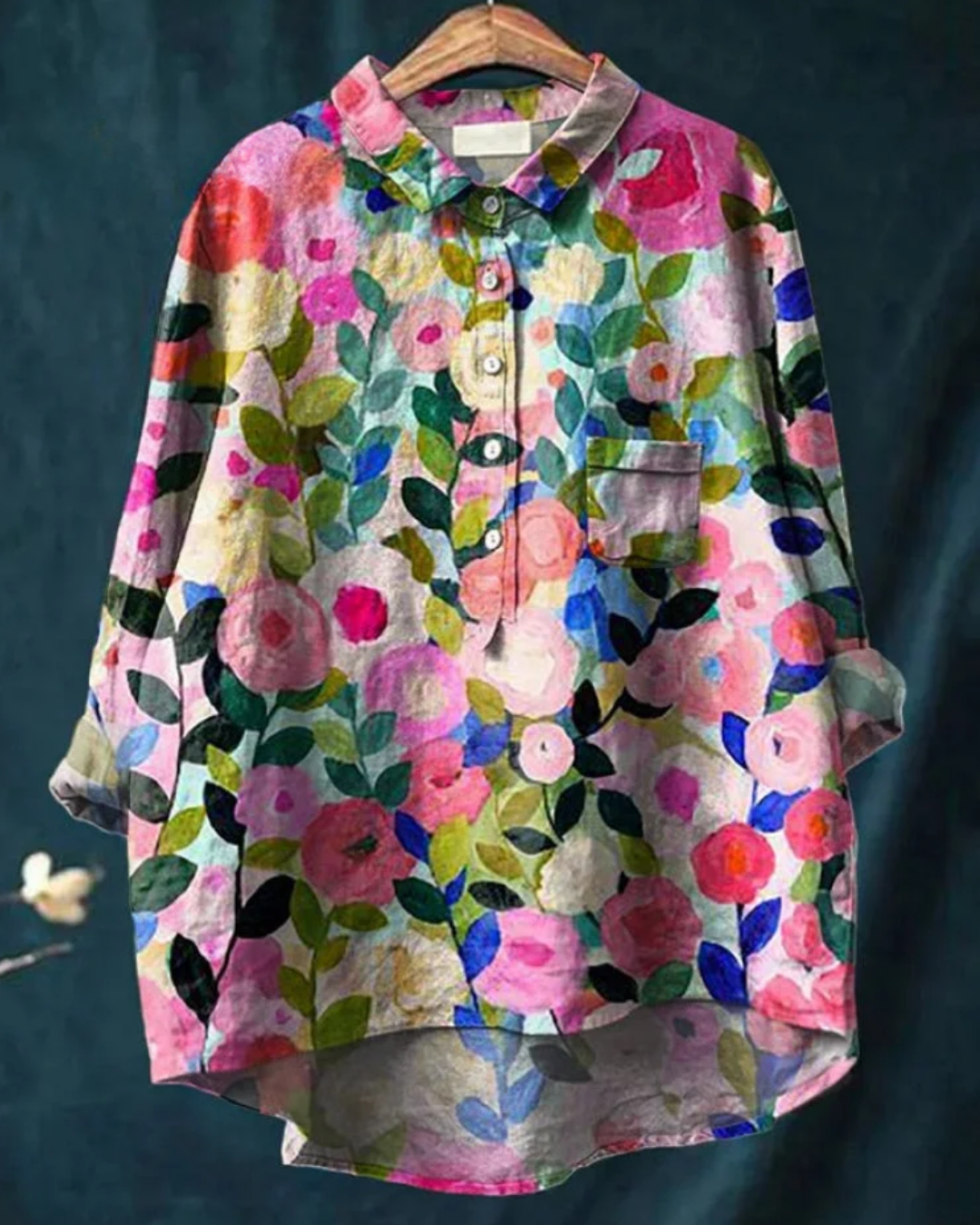 Camisa para mujer con estampado floral y botones
