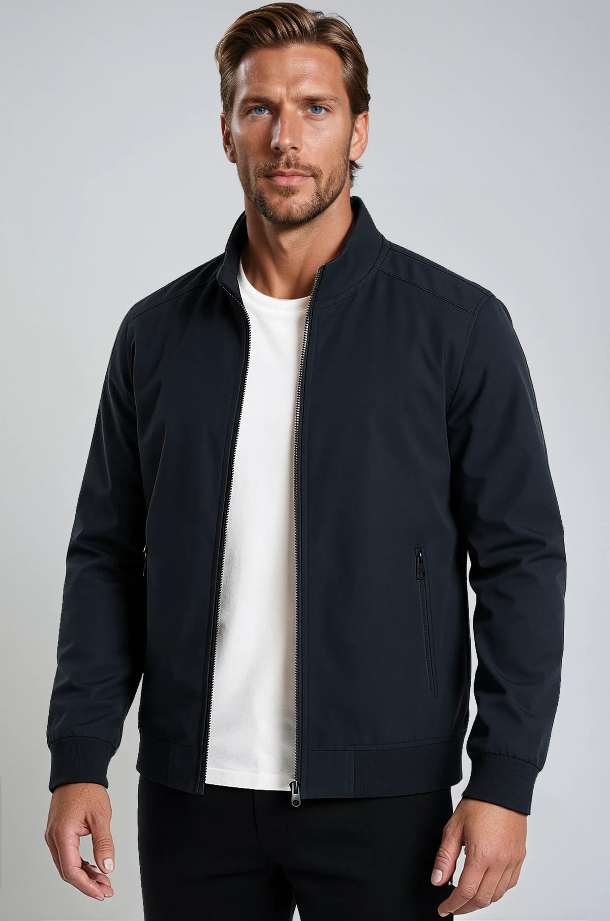 Chaqueta bomber clásica de hombre en azul marino con cremallera – Chaqueta ligera de entretiempo de poliéster resistente con bolsillos y puños acanalados