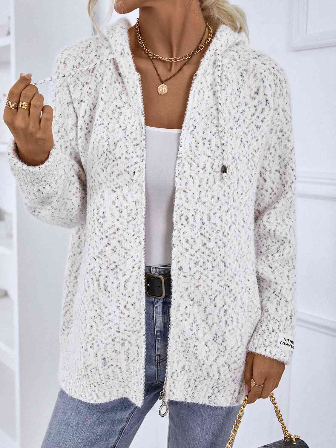 Chaqueta de punto para mujer con capucha y bolsillos delanteros