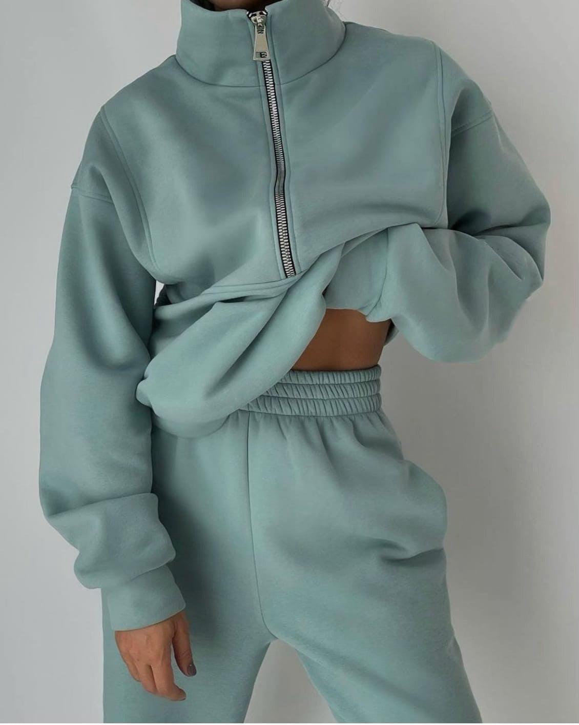 Conjunto para estar por casa de forro polar cómodo