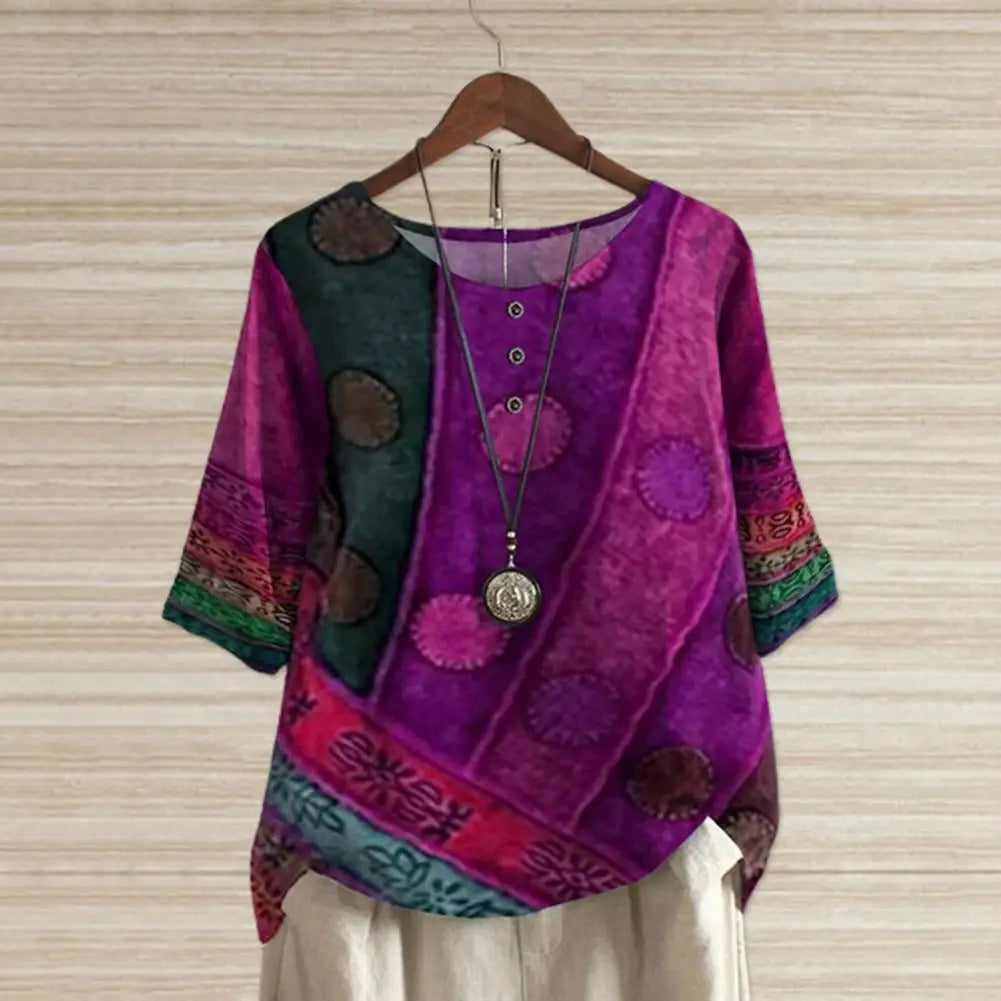 Elegante blusa de cuello redondo