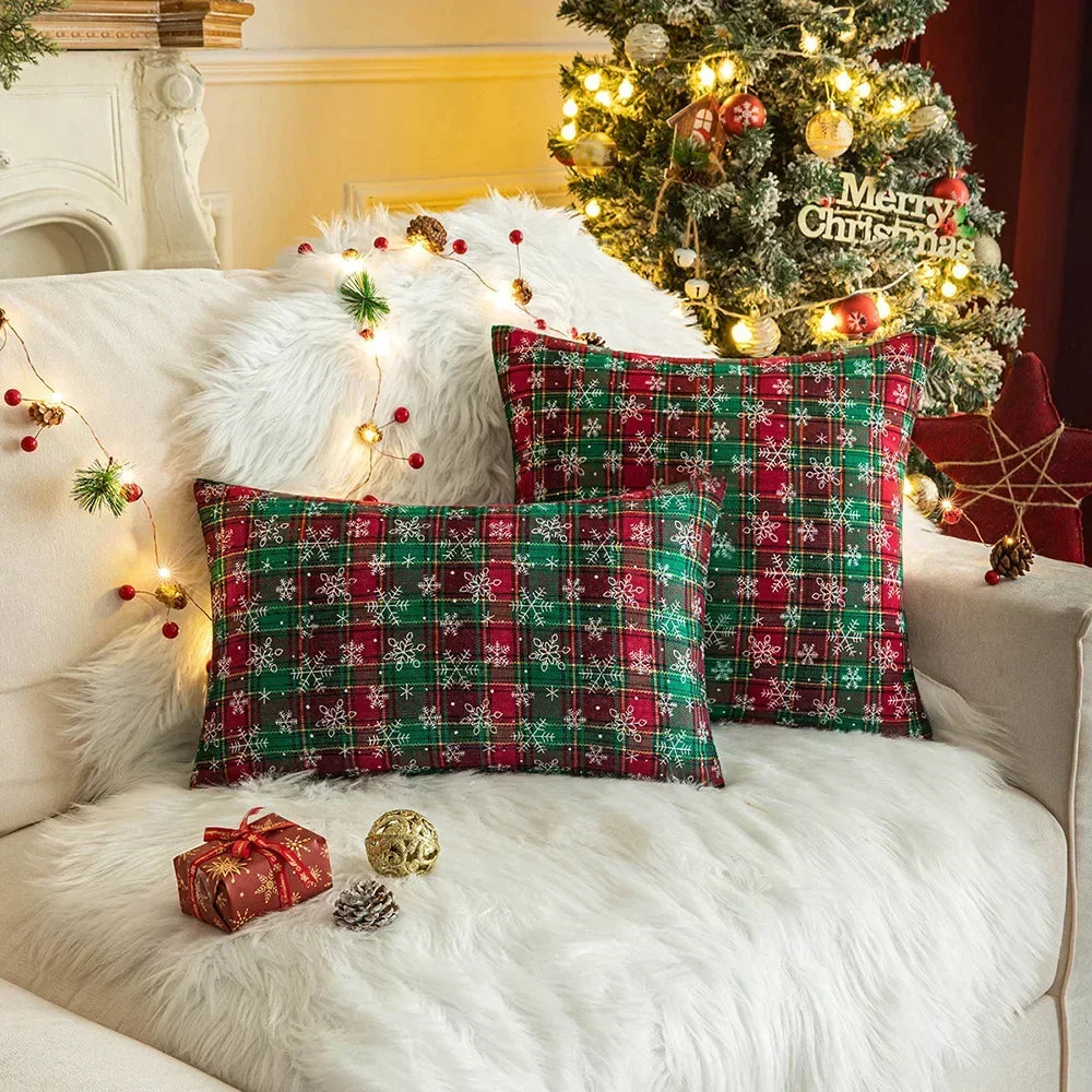 Funda de cojín clásica de cuadros con cálido ambiente navideño