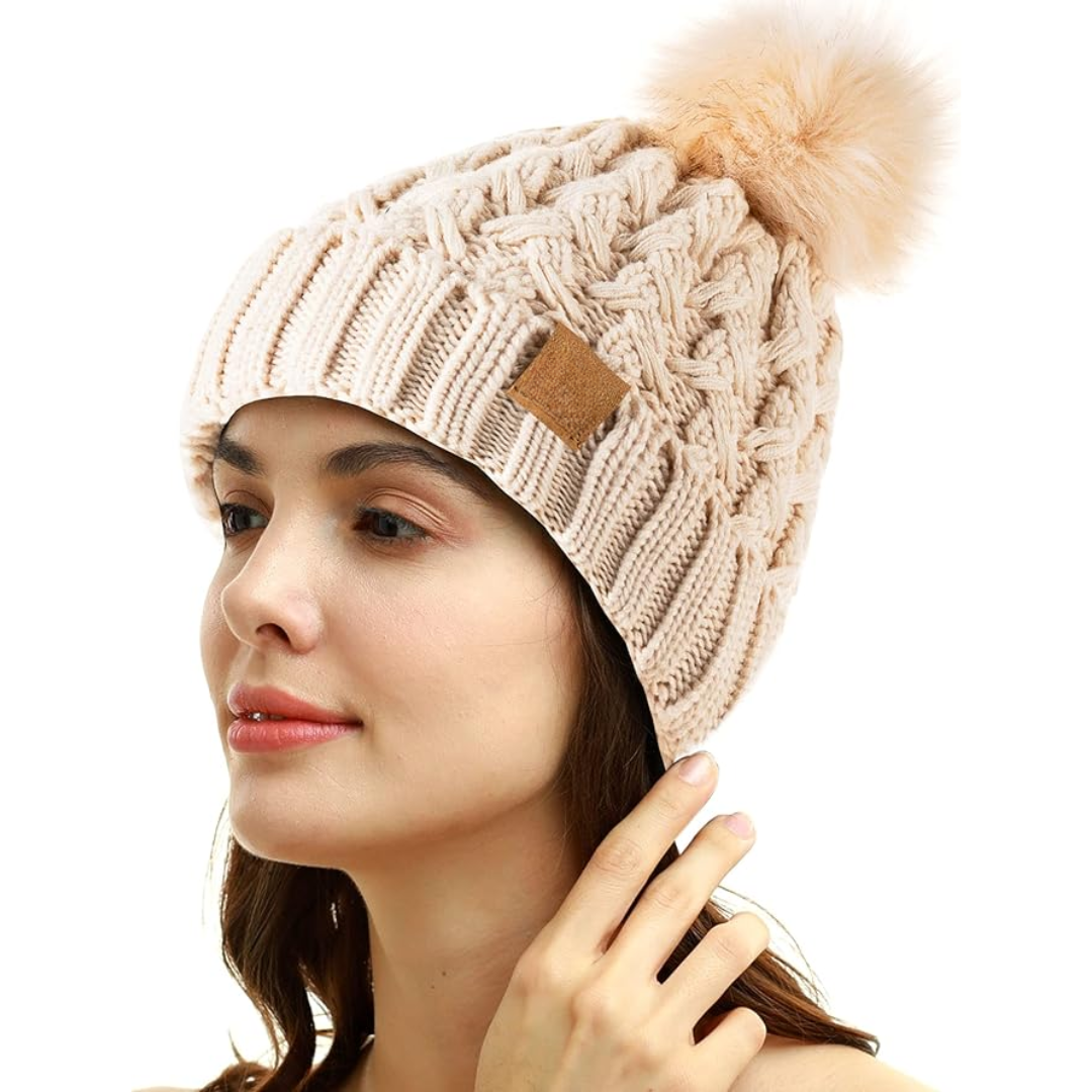 Gorro de invierno cómodo con pompón
