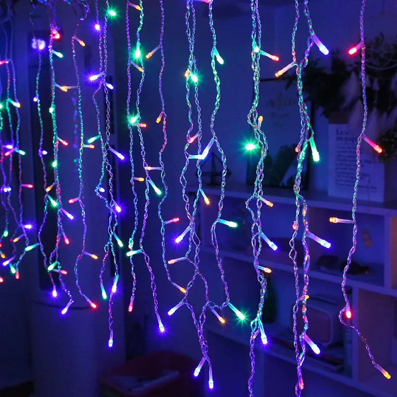 Guirnalda de luces tipo carámbano ambiental