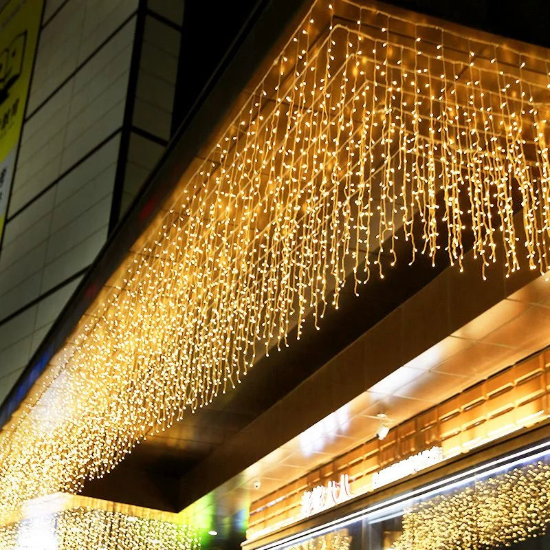 Guirnalda de luces tipo carámbano ambiental
