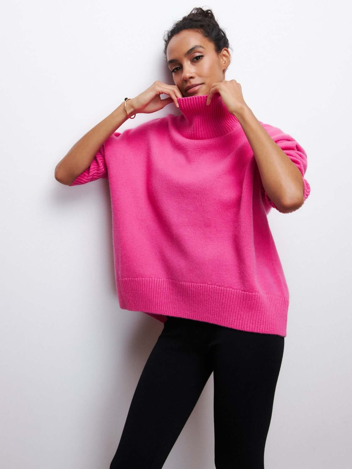 Jersey de punto oversized con cuello alto para mujer