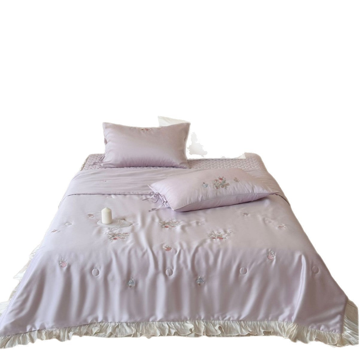 Juego de ropa de cama de satén de estilo romántico con volantes, bordado floral y almohadas con lazos