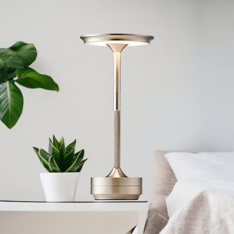 Lámpara de mesa – Diseño moderno con luz cálida y regulable