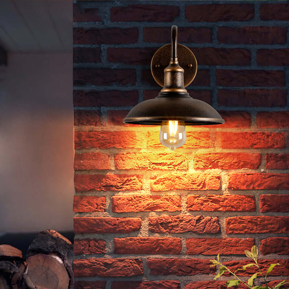 Lámpara de pared rústica para exterior de latón antiguo IP65