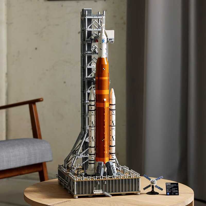 Maqueta de la NASA Artemis - Kit de construcción de precisión