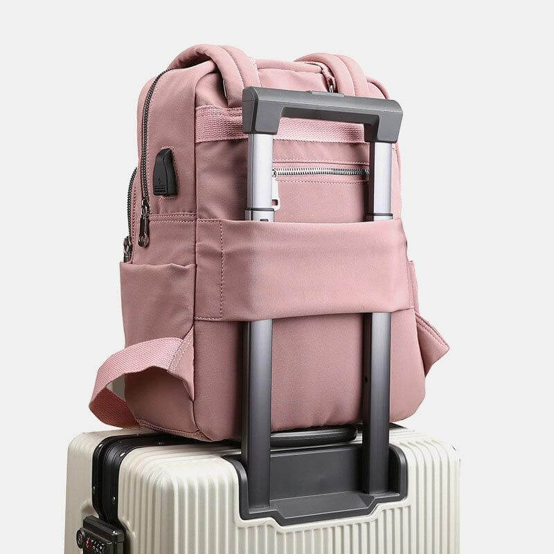 Mochila multifuncional e impermeable unisex con puerto USB