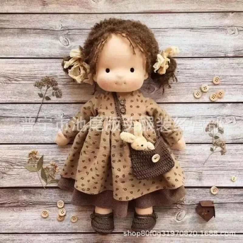 Muñeca de peluche hecha a mano - Juguete Waldorf Emma