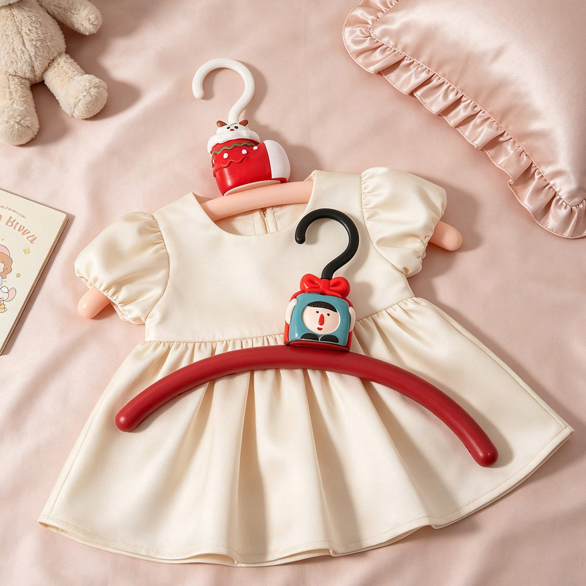 Percha de plástico para ropa con diseño navideño