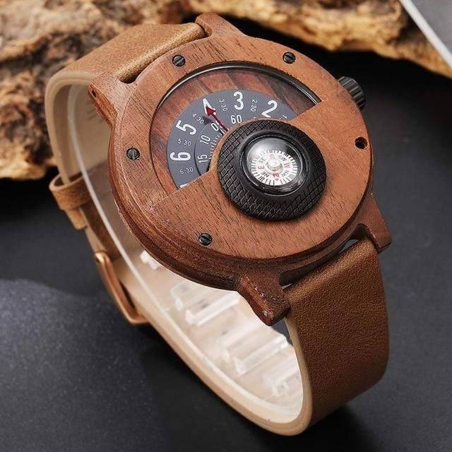 Reloj de madera original con esfera giratoria y brújula