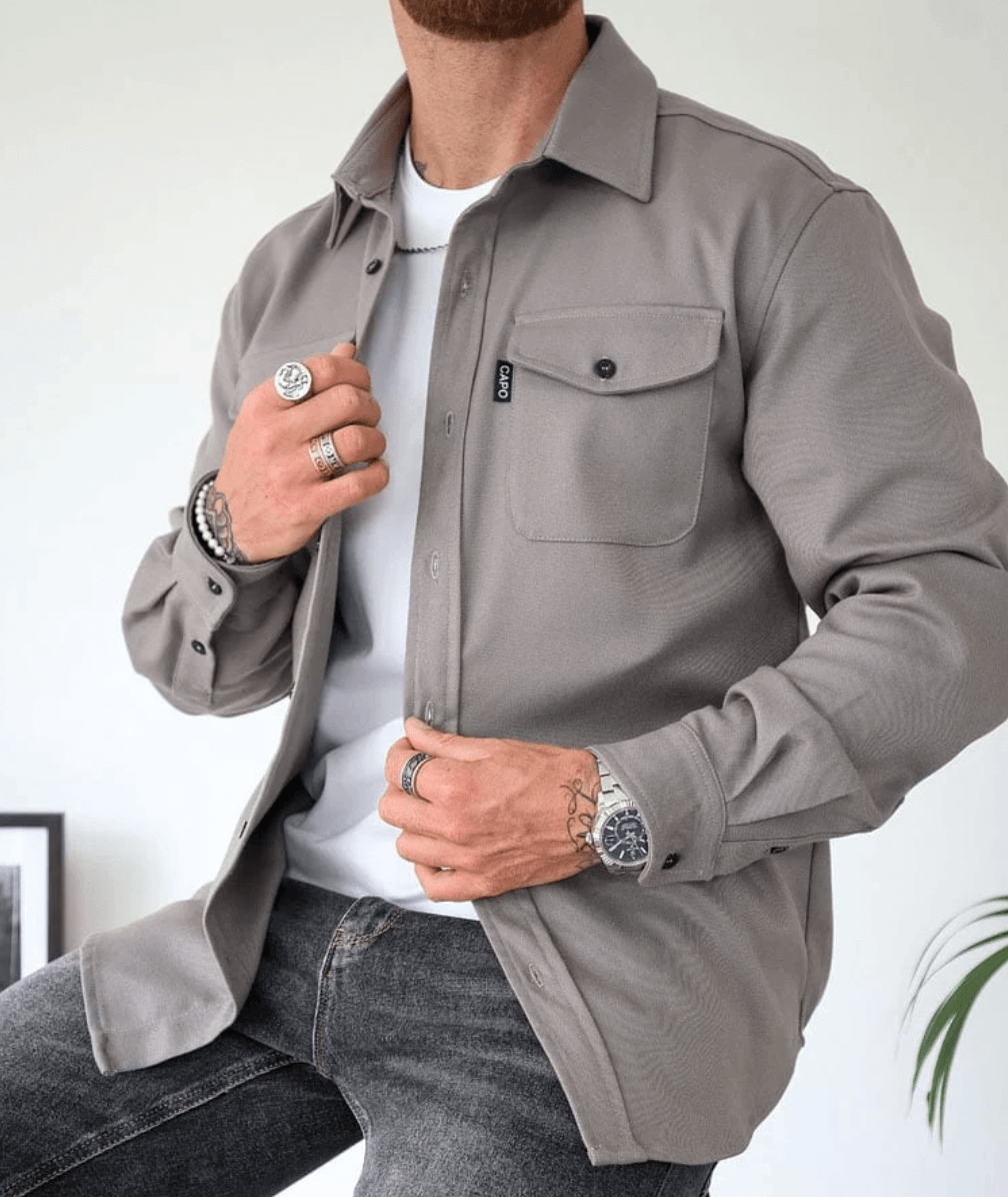 Sobrecamisa moderna para hombre