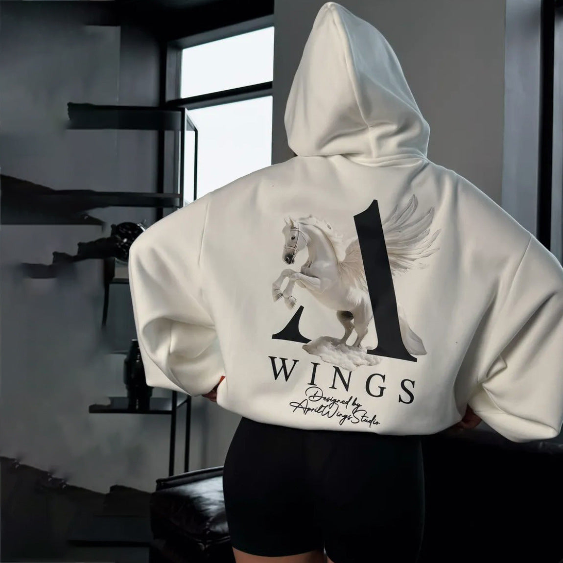 Sudadera urbana con capucha y estampado gráfico único para mujer