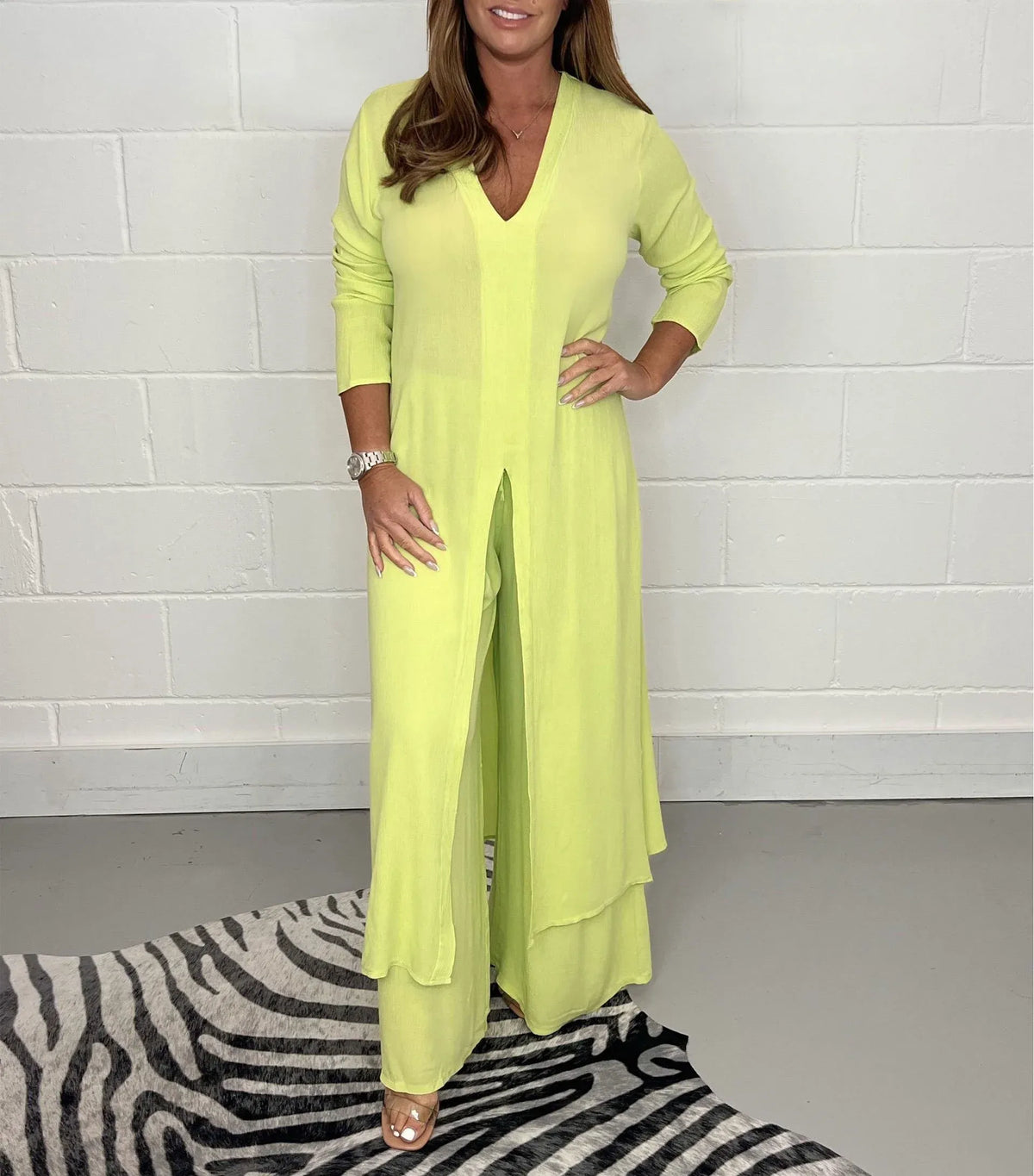 Traje de dos piezas para mujer