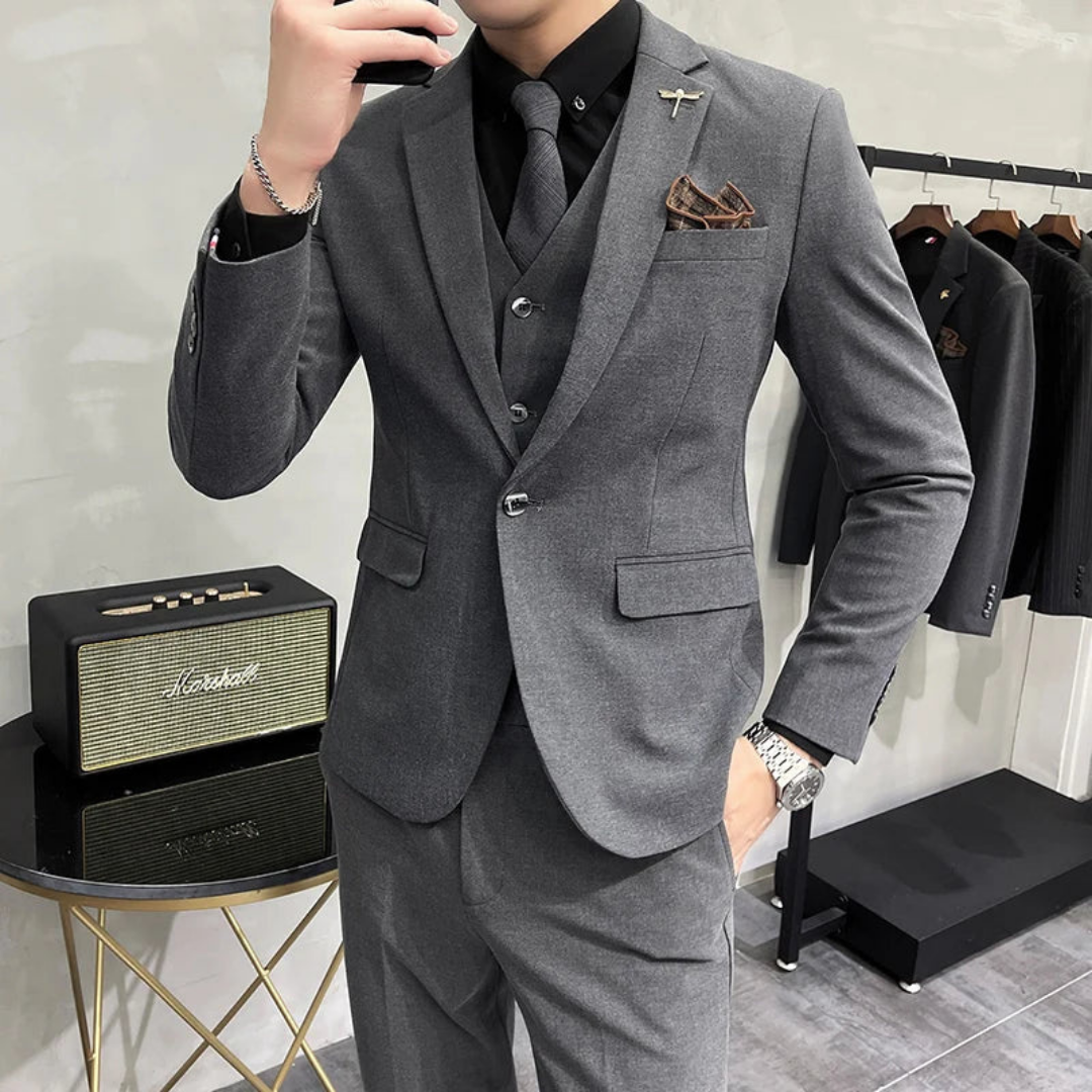 Traje de tres piezas para hombre de corte slim fit | Formal para otoño