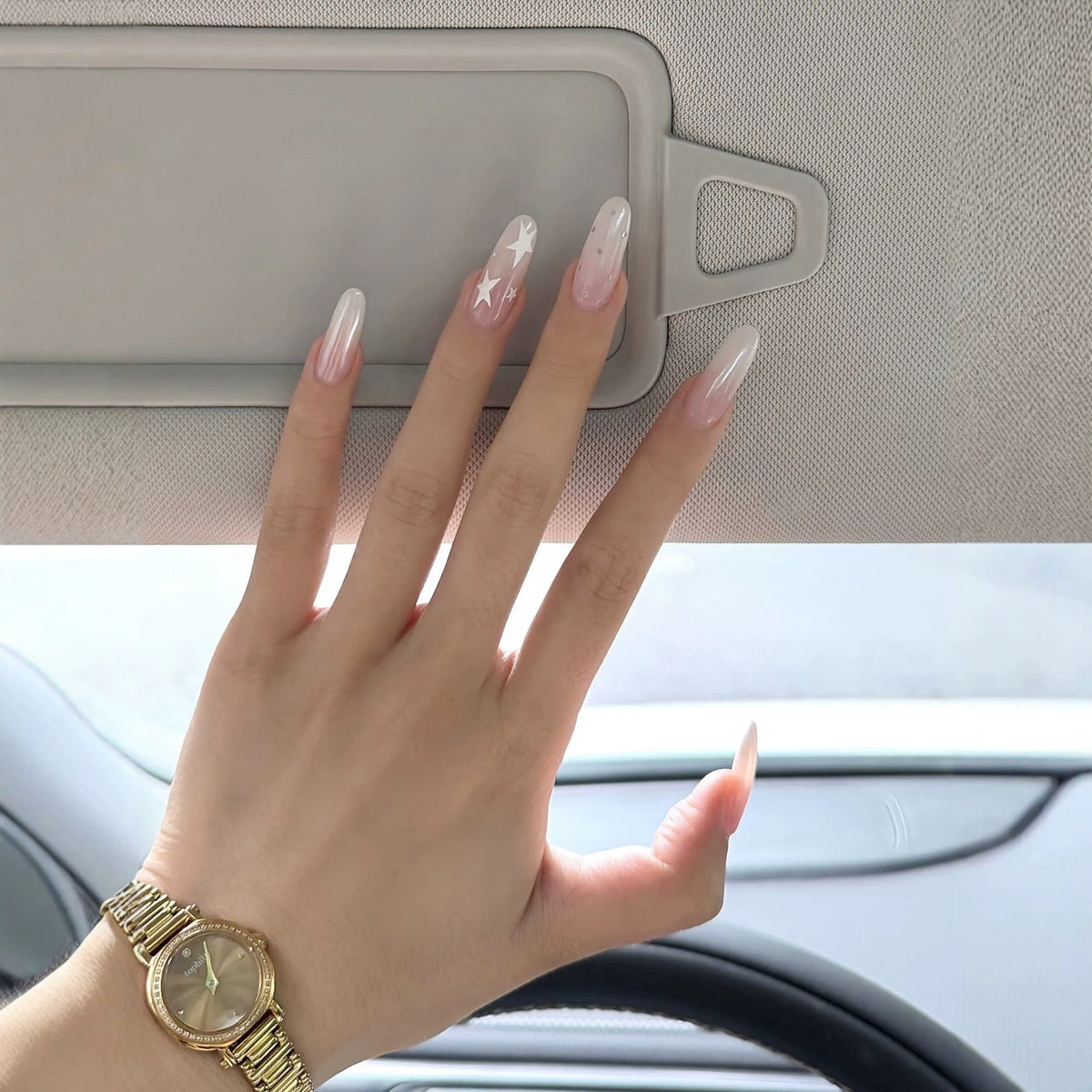 Uñas postizas adhesivas con elegante diseño de estrellas