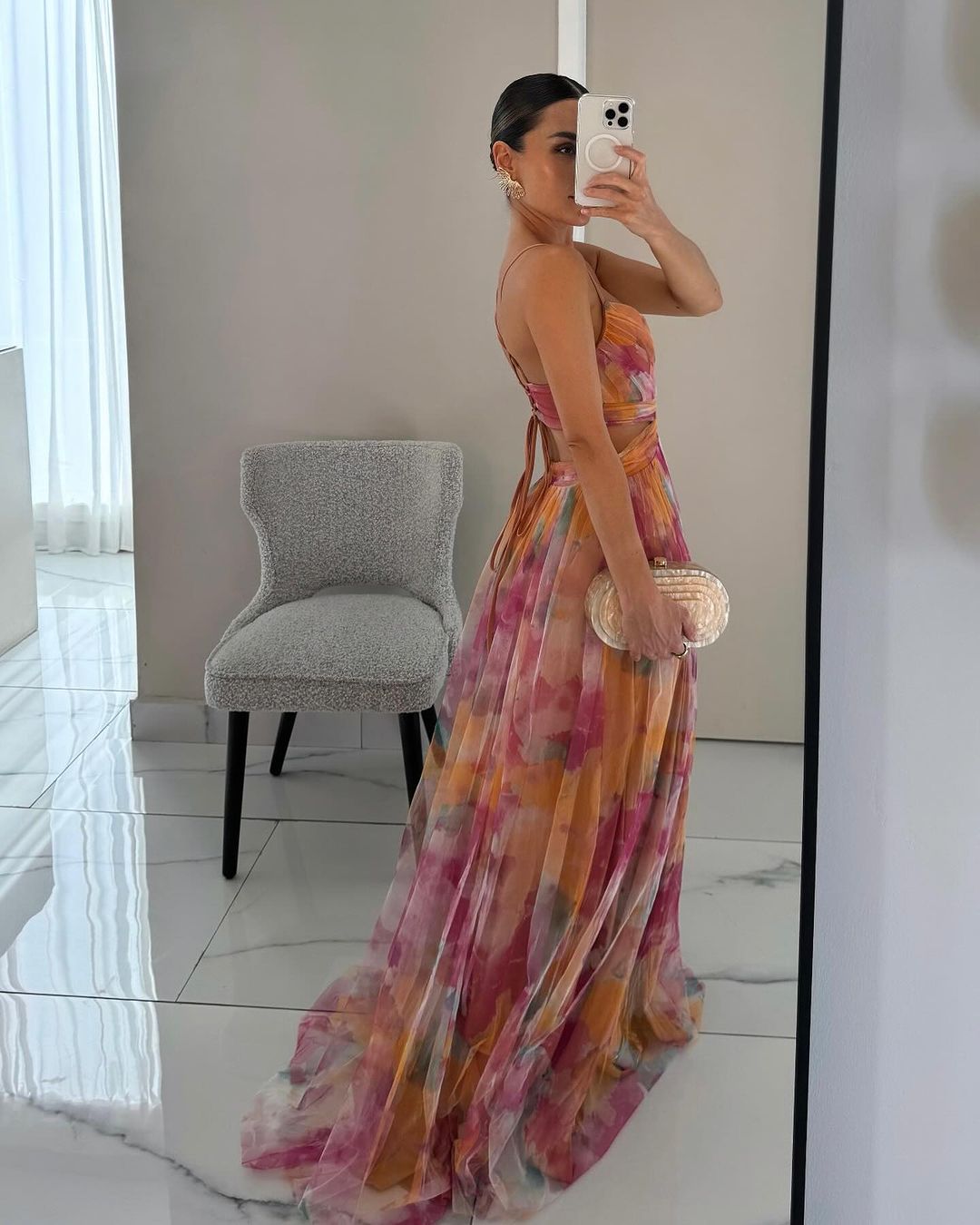 Vestido Largo Escote en Pico Tirantes Finos Corte Evasé