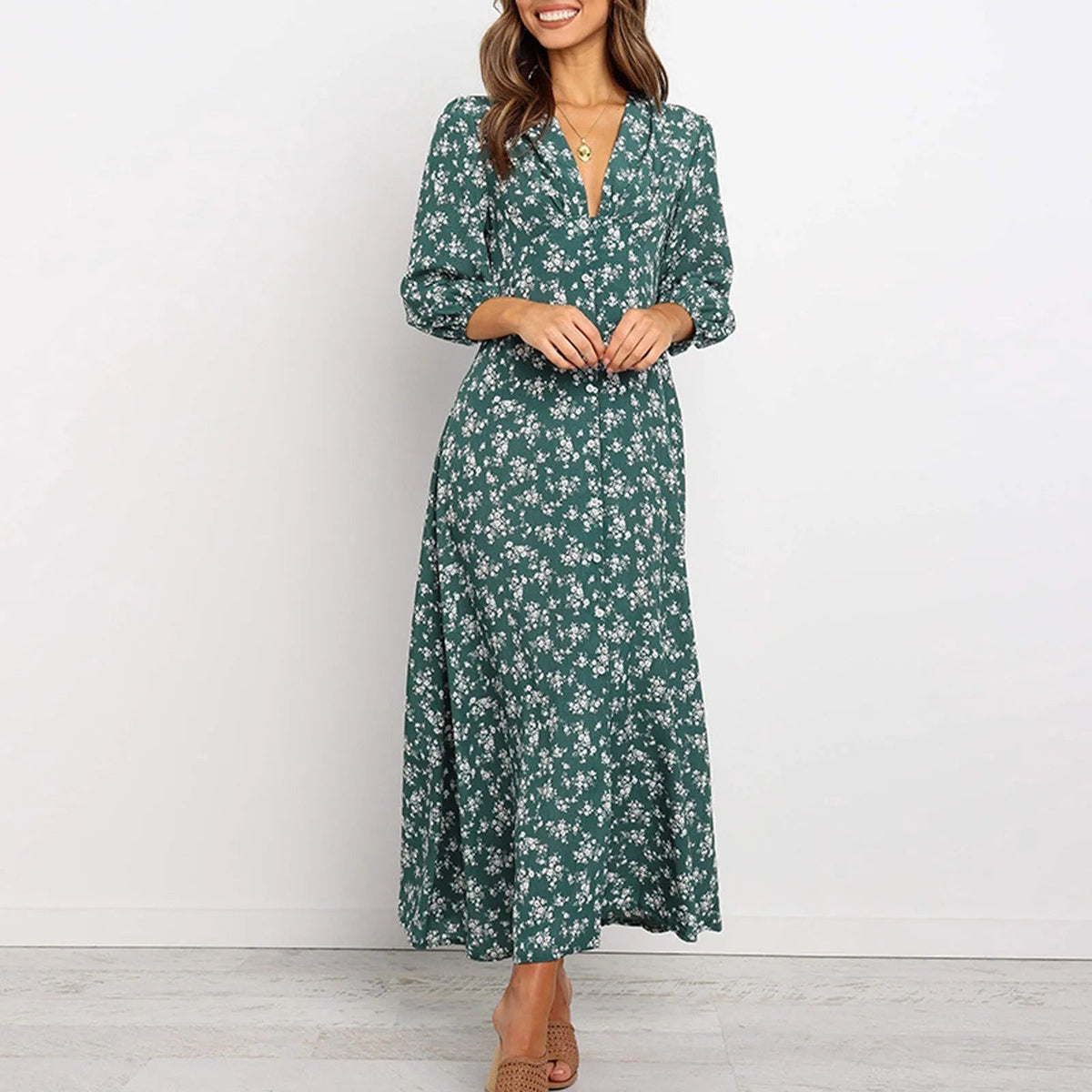 Vestido largo maxi con estampado floral y manga larga