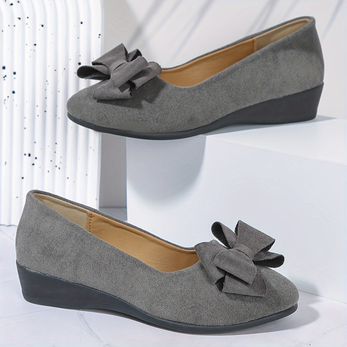 Zapatos de cuña con lazo