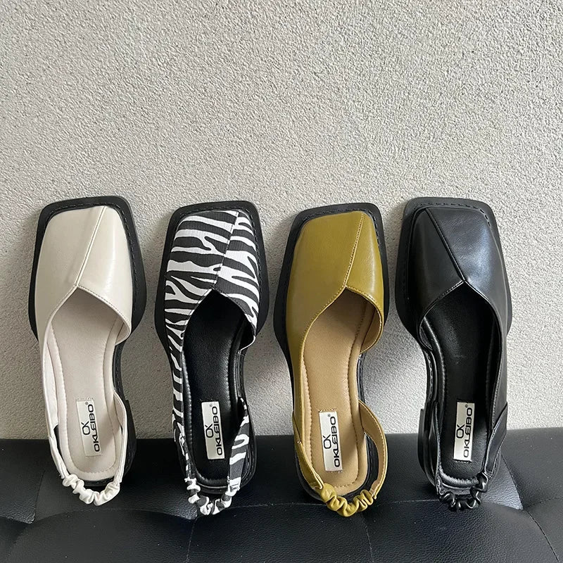 Zapatos destalonados de puntera cuadrada